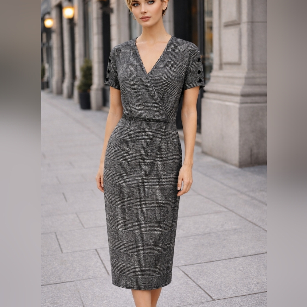 Maurices NWT Gray Plaid KNIT WRAP V-Neck Midi Dress Lotsof Stretch Sz XL SO SOFT